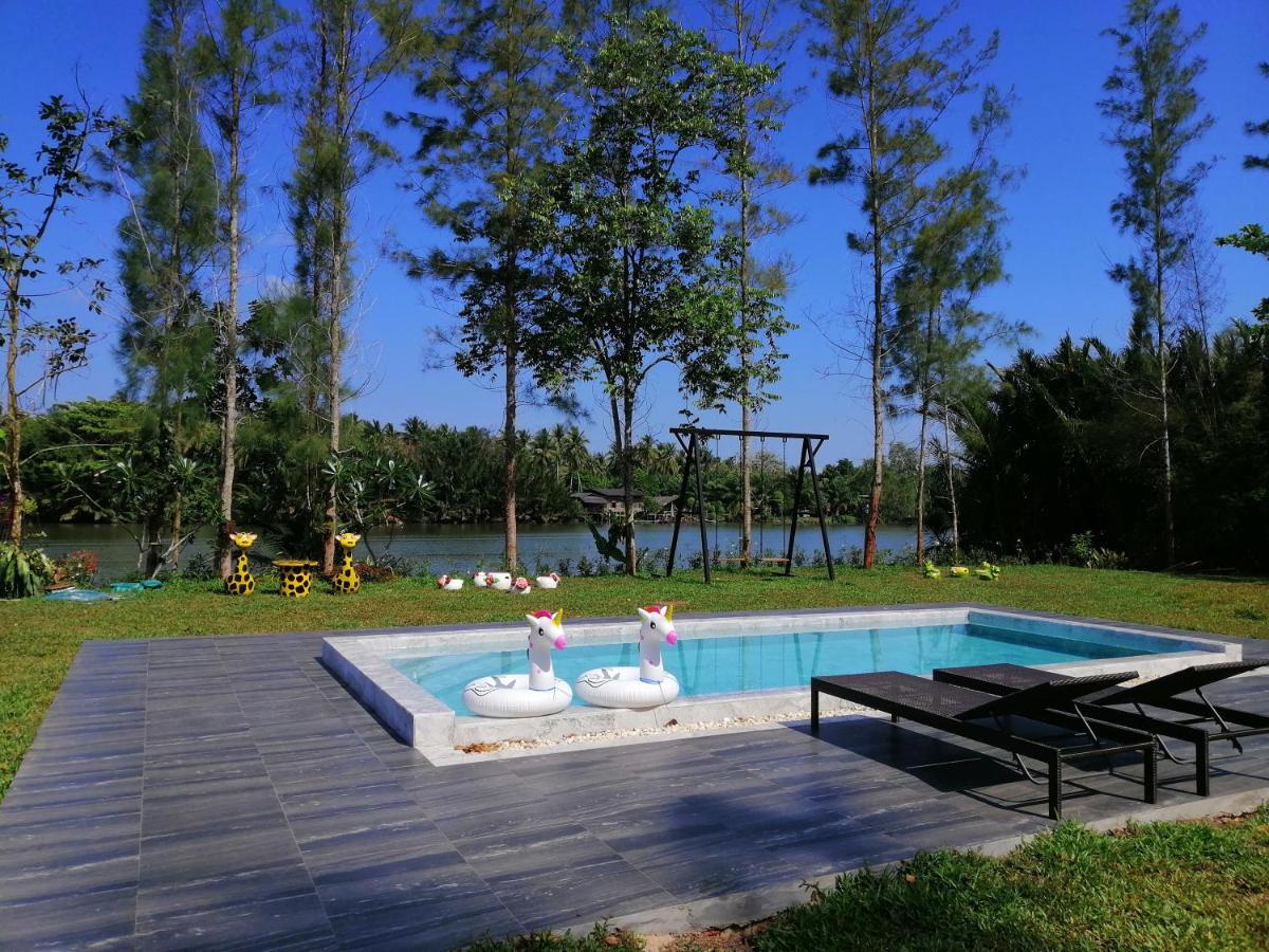 Suan Son Villa Koh Sa Nher สวนสนธิ์วิลล่า เกาะเสนอ Sha Surat Thani Exteriér fotografie