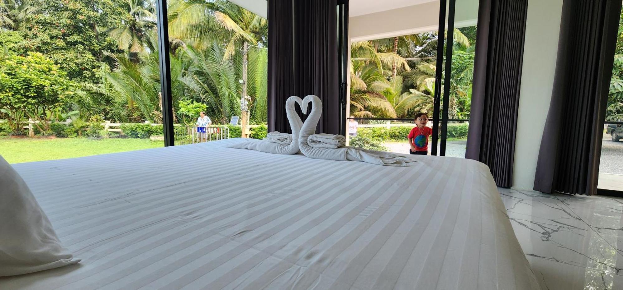 Suan Son Villa Koh Sa Nher สวนสนธิ์วิลล่า เกาะเสนอ Sha Surat Thani Exteriér fotografie